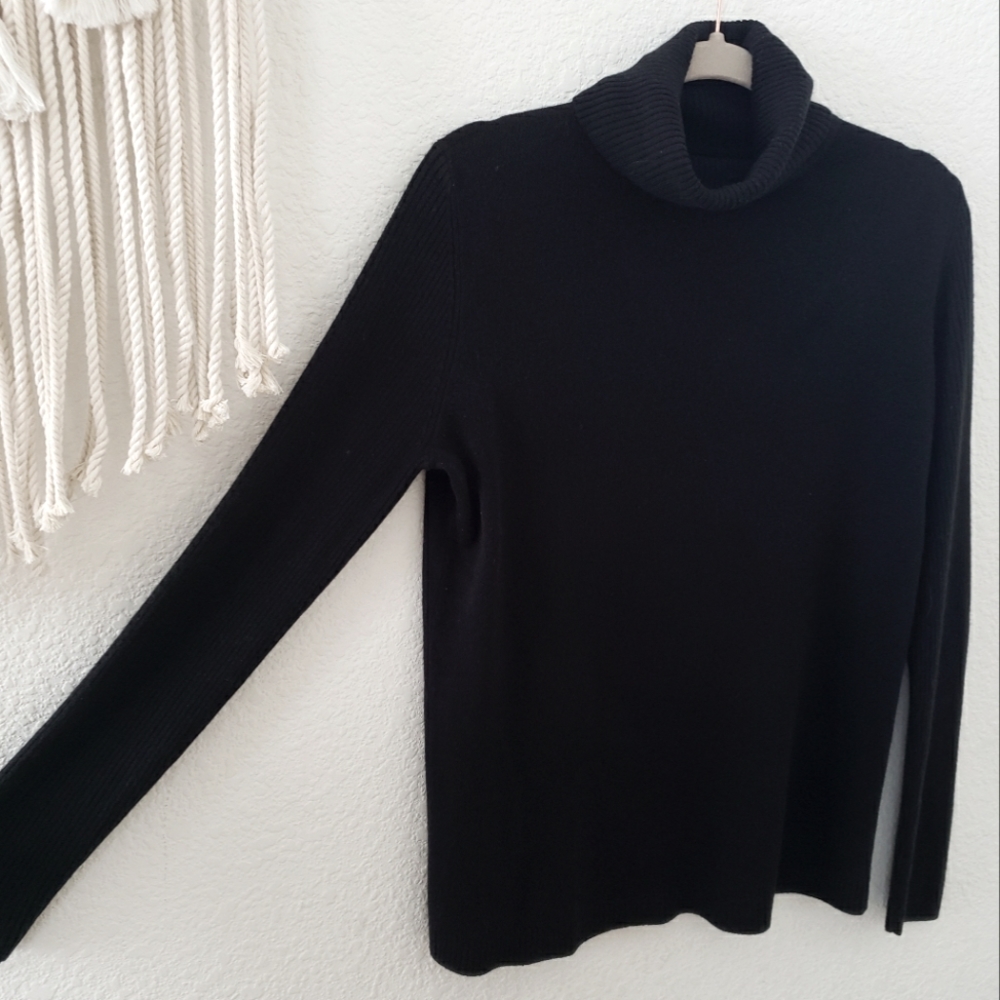 Black Turtleneck Sweater with Ribbed Sleeves and Neck